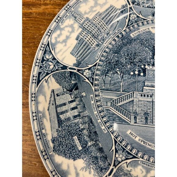 Jon Roth Historical Souvenir Plate of Arkansas. - Picture 3 of 6